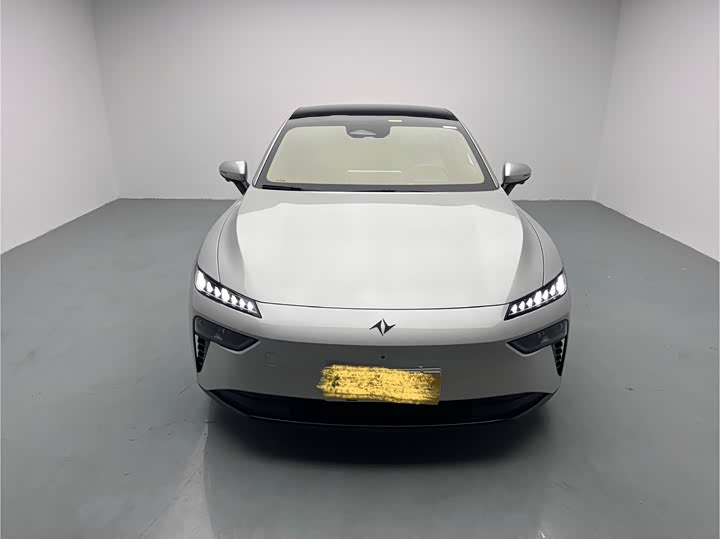 Фото 2 - Dongfeng Yipai eπ 007