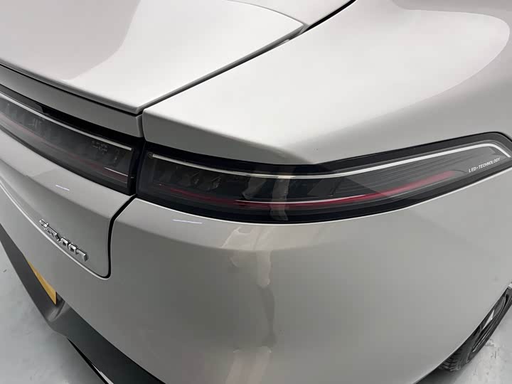 Фото 5 - Dongfeng Yipai eπ 007