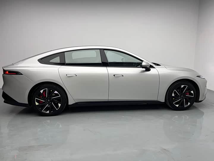 Фото 6 - Dongfeng Yipai eπ 007