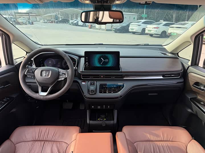 Фото 5 - Honda Odyssey