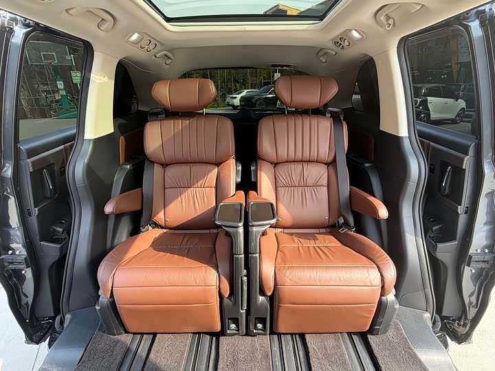 Фото 6 - Honda Odyssey