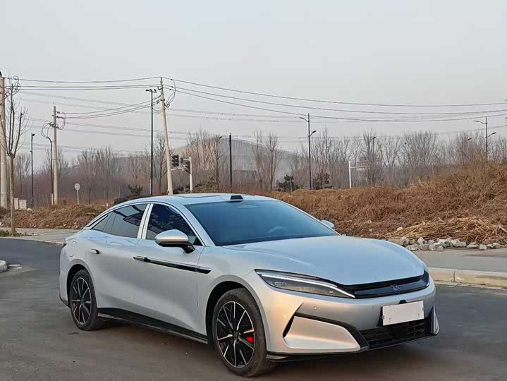 Фото 3 - BYD Han L