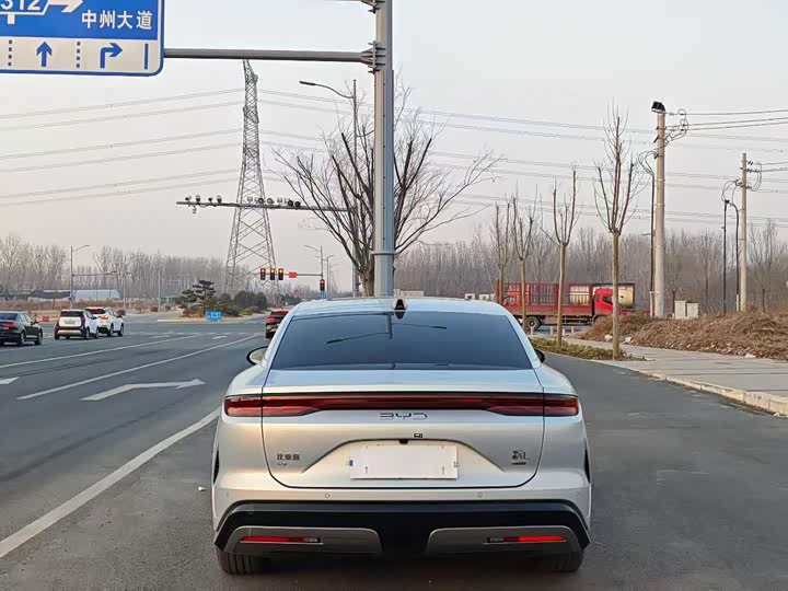 Фото 8 - BYD Han L