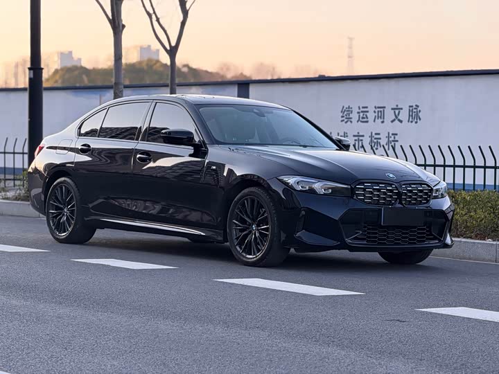 Фото 3 - BMW 3 Series