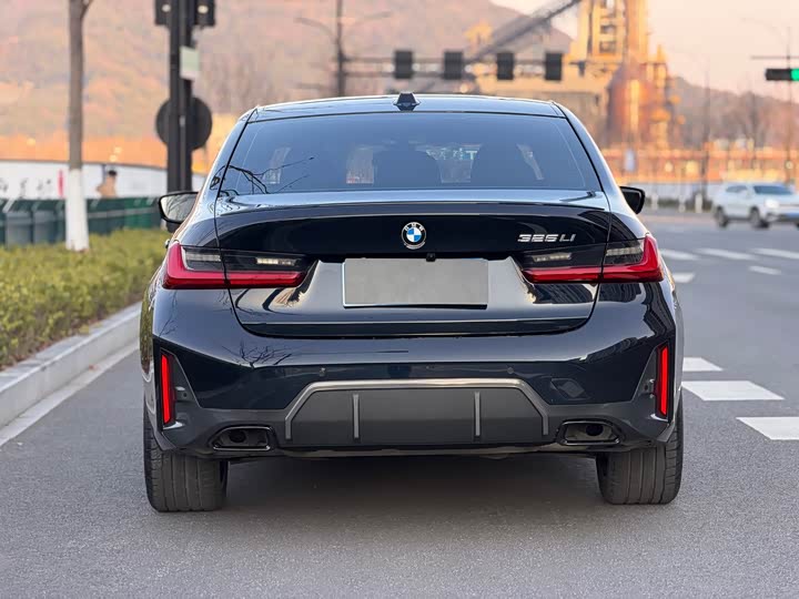 Фото 5 - BMW 3 Series