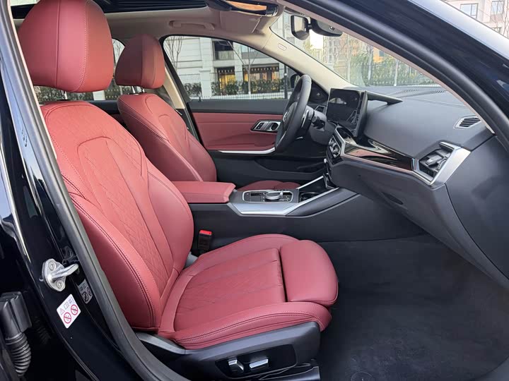 Фото 8 - BMW 3 Series