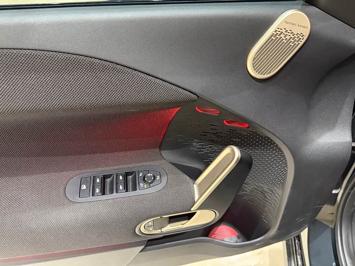 Фото 7 - Mini Cooper