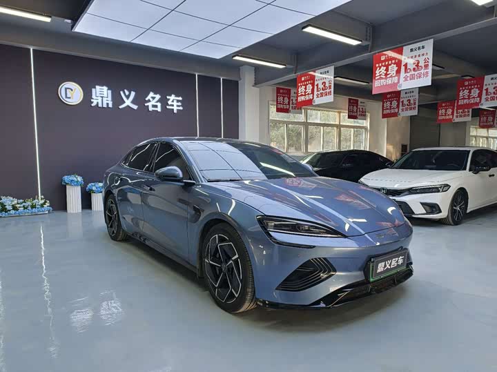 Фото 3 - BYD Seal