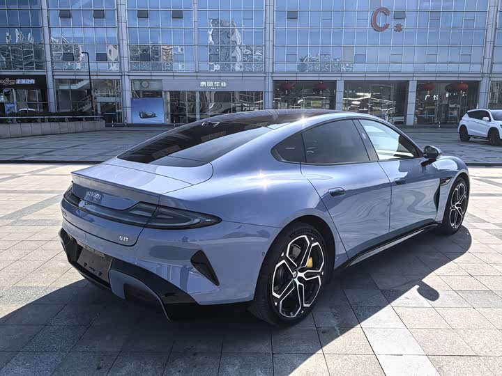 Фото 2 - Xiaomi SU7