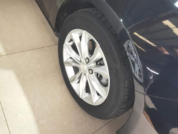 Фото 6 - Chevrolet Malibu XL