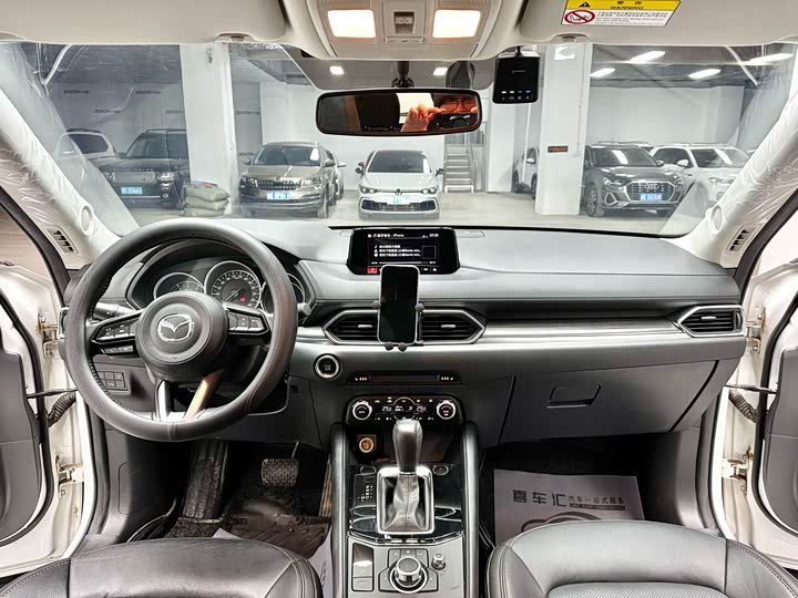 Фото 9 - Mazda CX-5