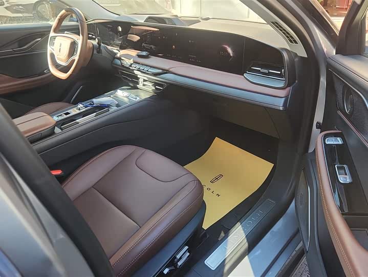 Фото 8 - Lincoln Z (Zephyr)