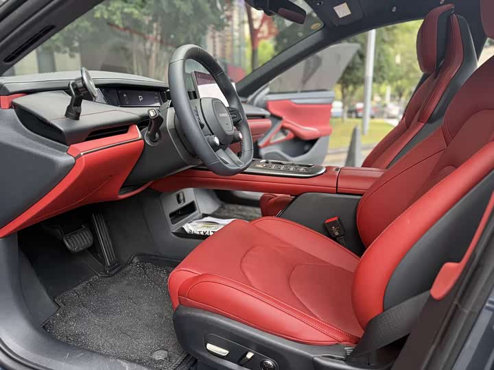 Фото 5 - Xiaomi SU7