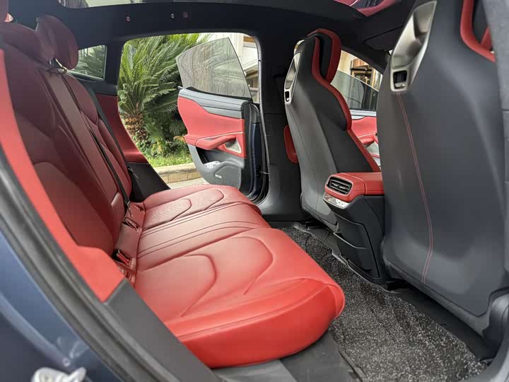 Фото 9 - Xiaomi SU7