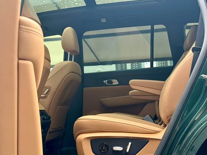 Фото 6 - LiXiang One