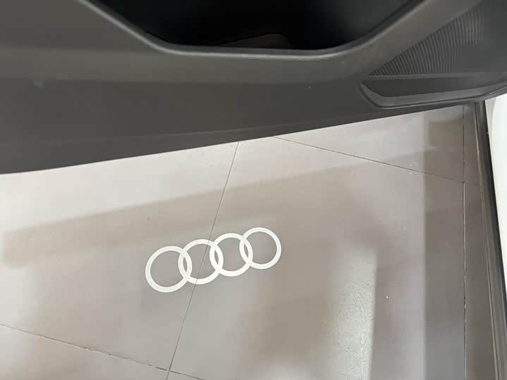 Фото 3 - Audi Q3