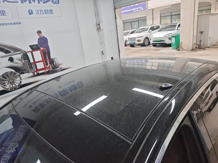 Фото 9 - Mercedes-Benz E-Class Hybrid