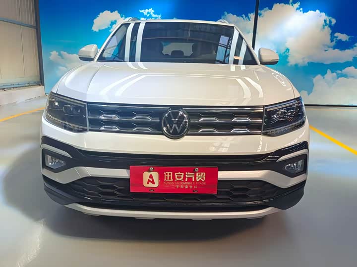 Фото 3 - Volkswagen T-Cross