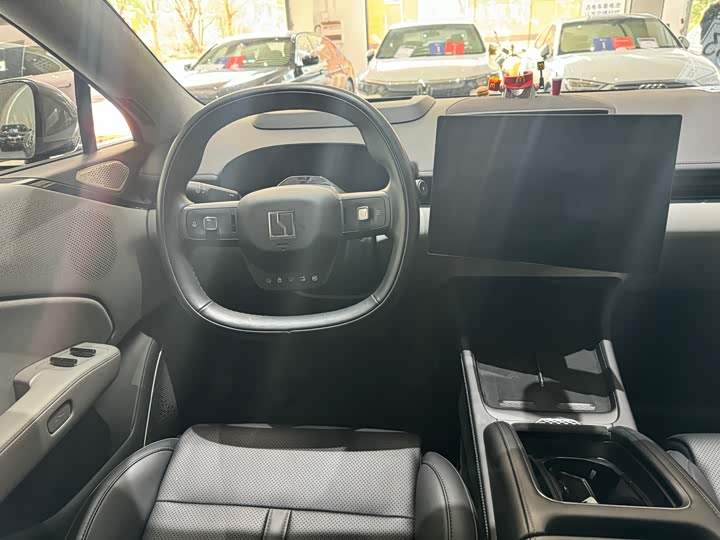 Фото 9 - Zeekr 007