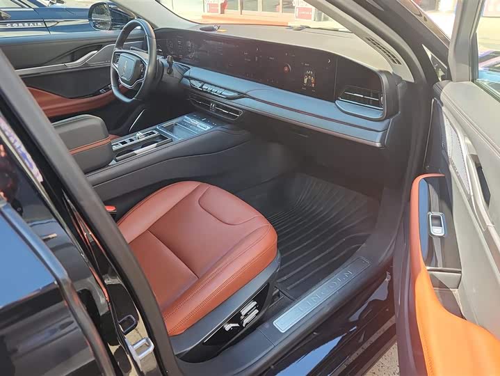 Фото 8 - Lincoln Z (Zephyr)