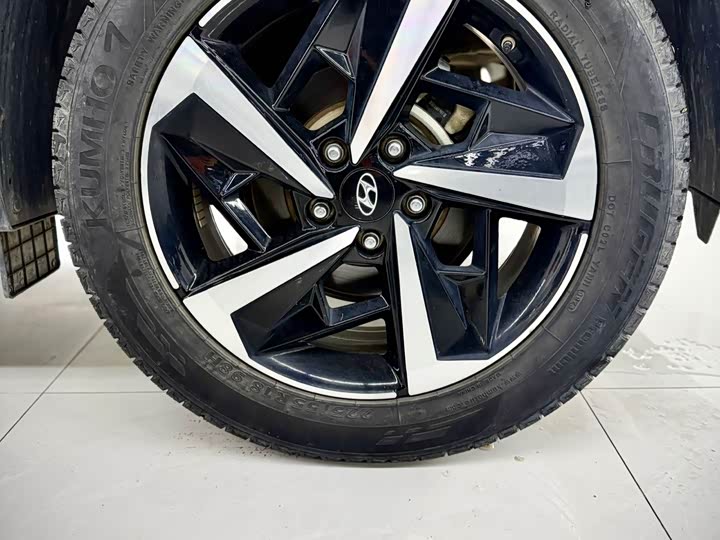 Фото 9 - Hyundai ix35 (Mufasa)