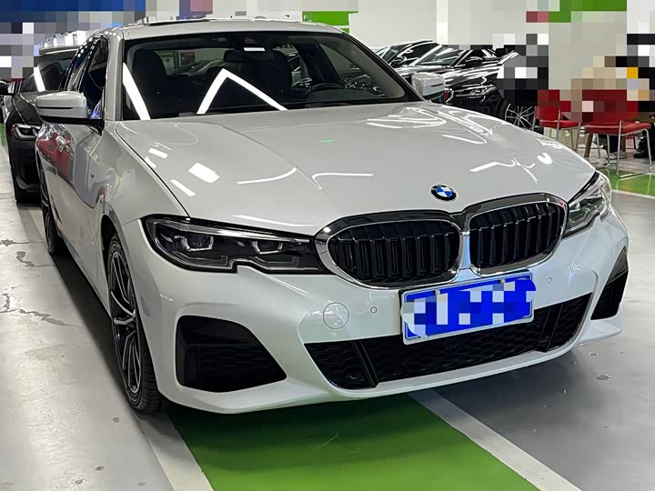 Фото 3 - BMW 3 Series