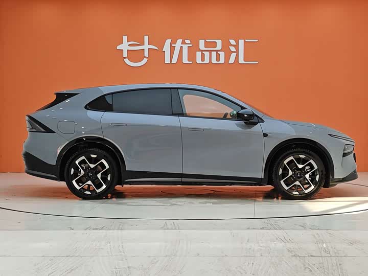 Фото 6 - XPeng G7