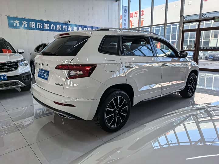 Фото 4 - Skoda Karoq