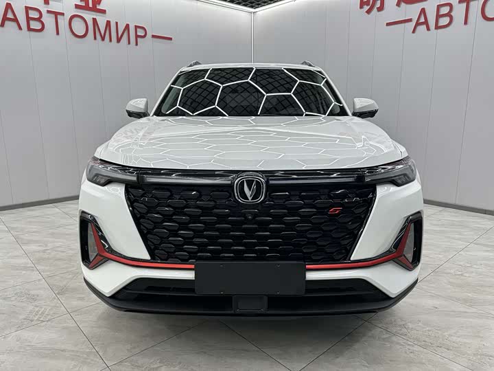 Фото 3 - Changan CS35 Plus