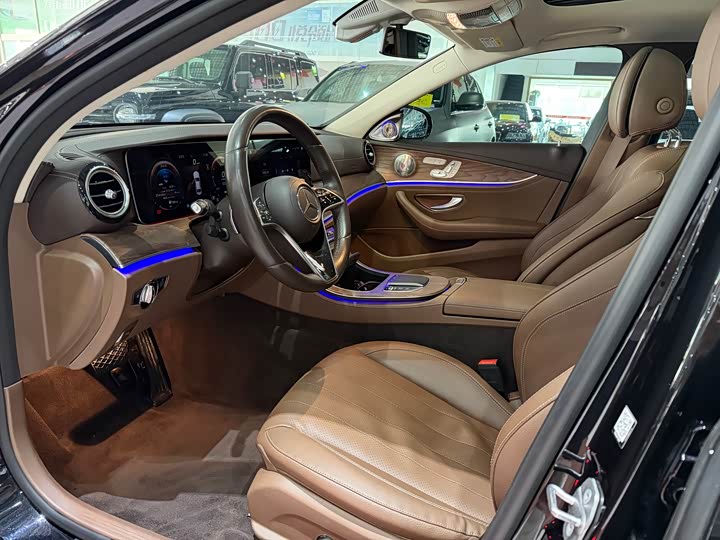 Фото 3 - Mercedes-Benz E-Class Hybrid