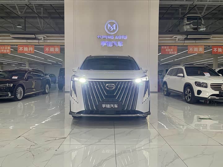 Фото 3 - GAC Trumpchi M8