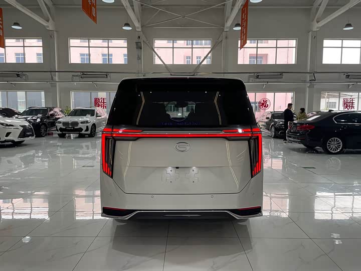 Фото 5 - GAC Trumpchi M8