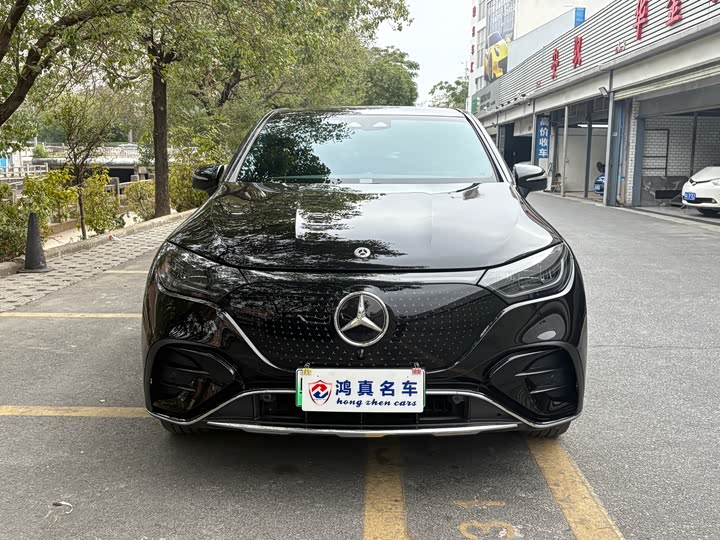 Фото 2 - Mercedes-Benz EQE SUV