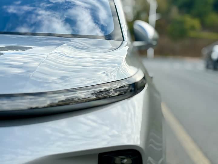 Фото 4 - LiXiang L9