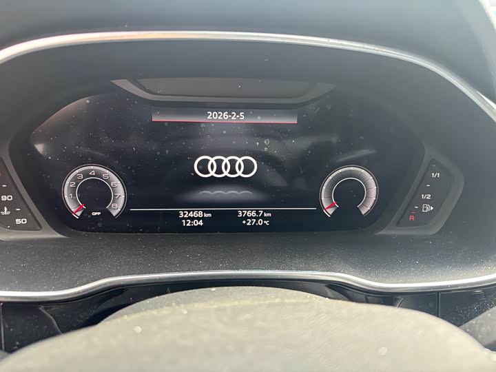 Фото 7 - Audi Q3