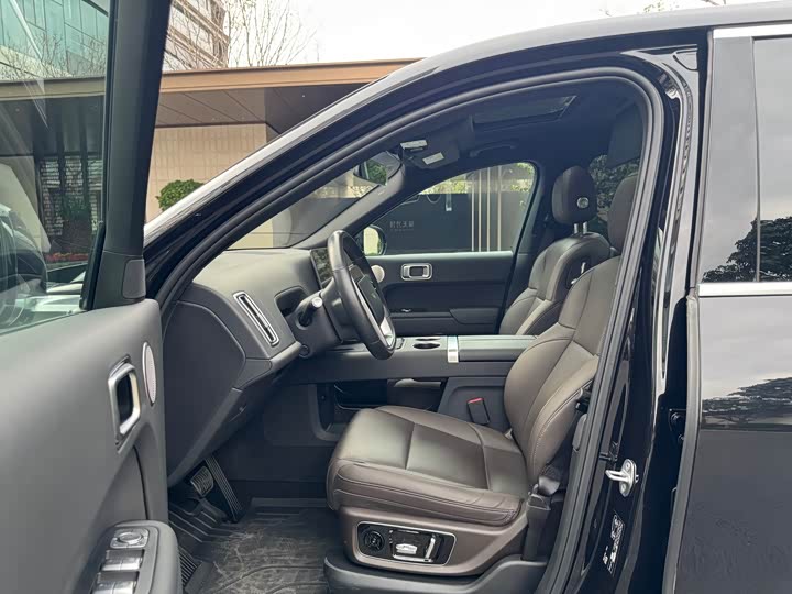 Фото 9 - LiXiang L9