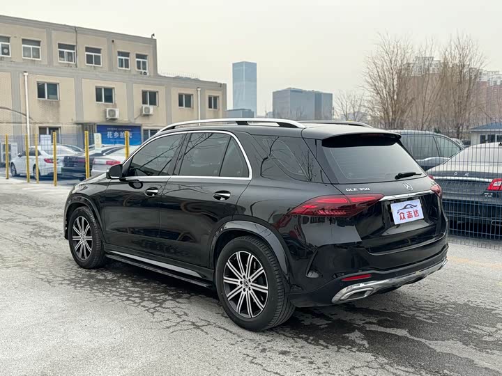 Фото 5 - Mercedes-Benz GLE-Class