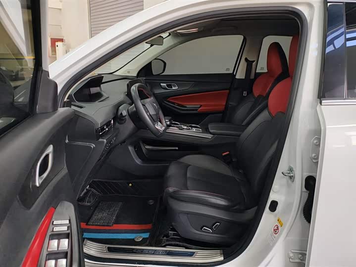 Фото 9 - Changan CS55 Plus