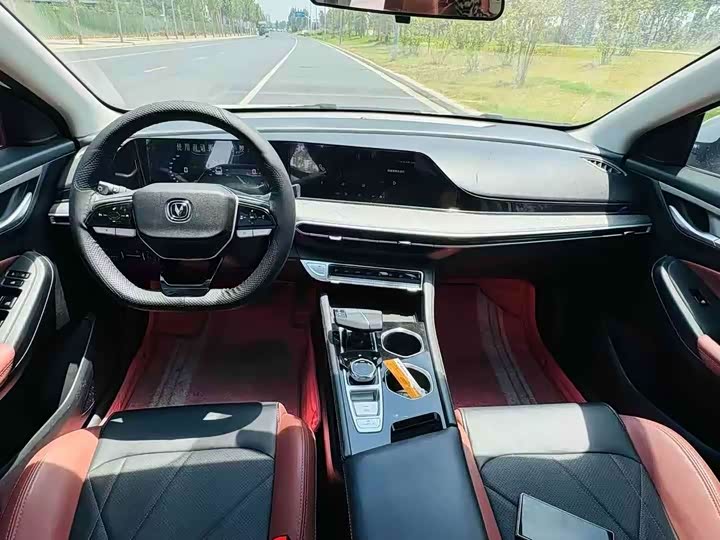 Фото 5 - Changan Eado Plus