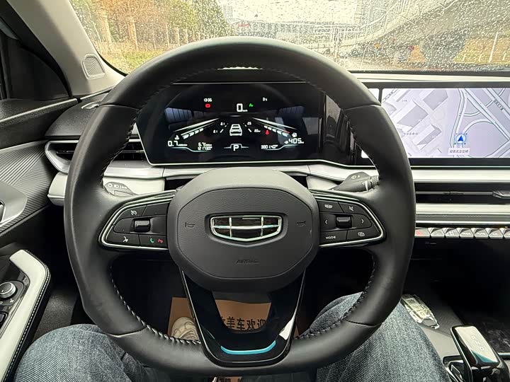 Фото 3 - Geely Binrui