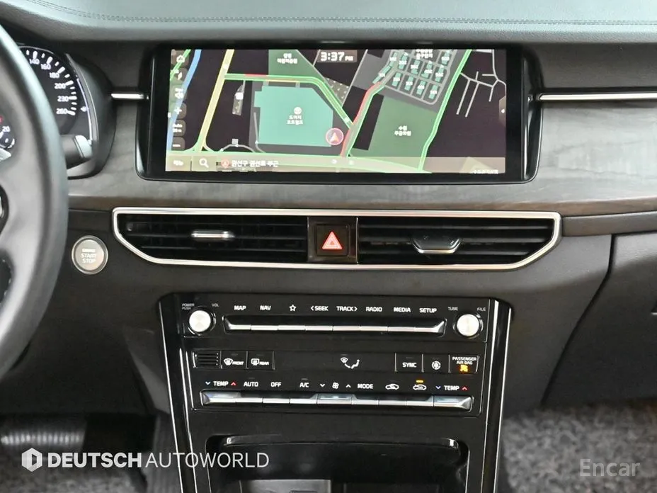 Фото 14 - Kia K7