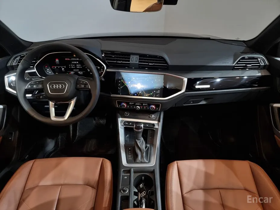 Фото 7 - Audi Q3