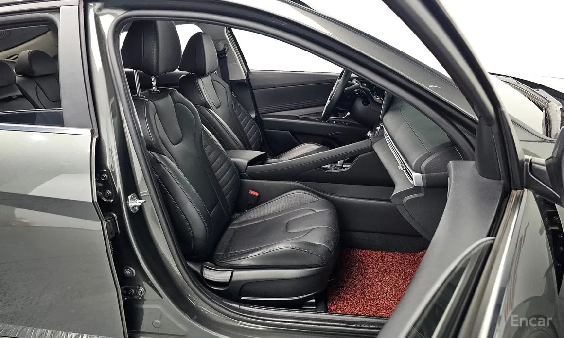 Фото 10 - Hyundai Avante