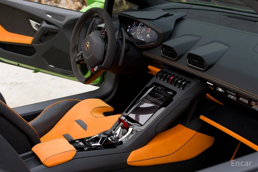 Фото 11 - Lamborghini Huracan