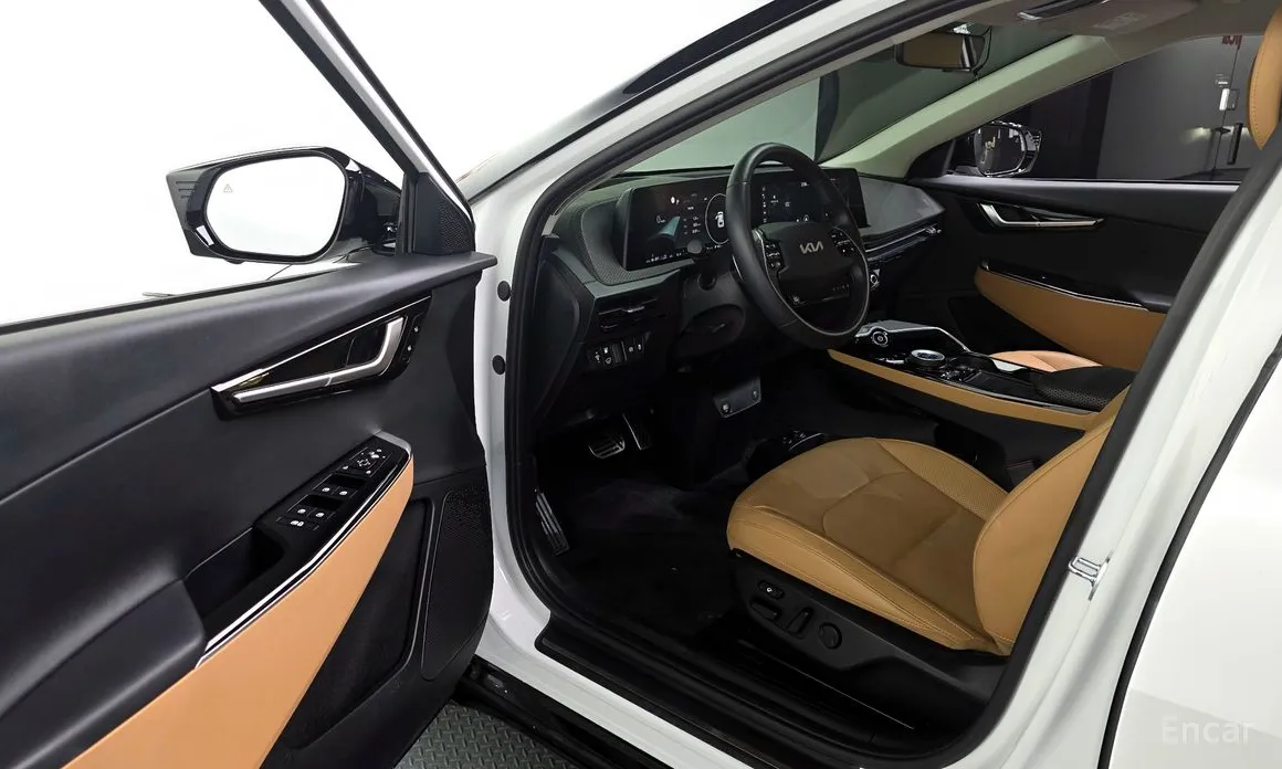 Фото 10 - Kia EV6