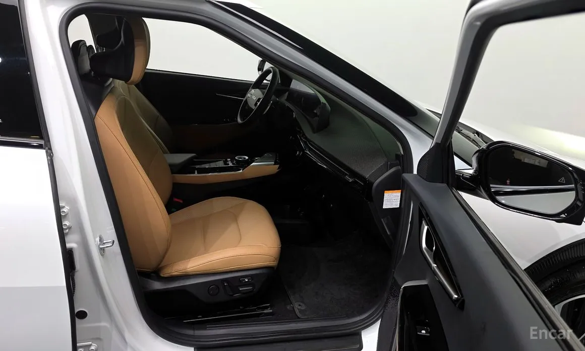 Фото 11 - Kia EV6