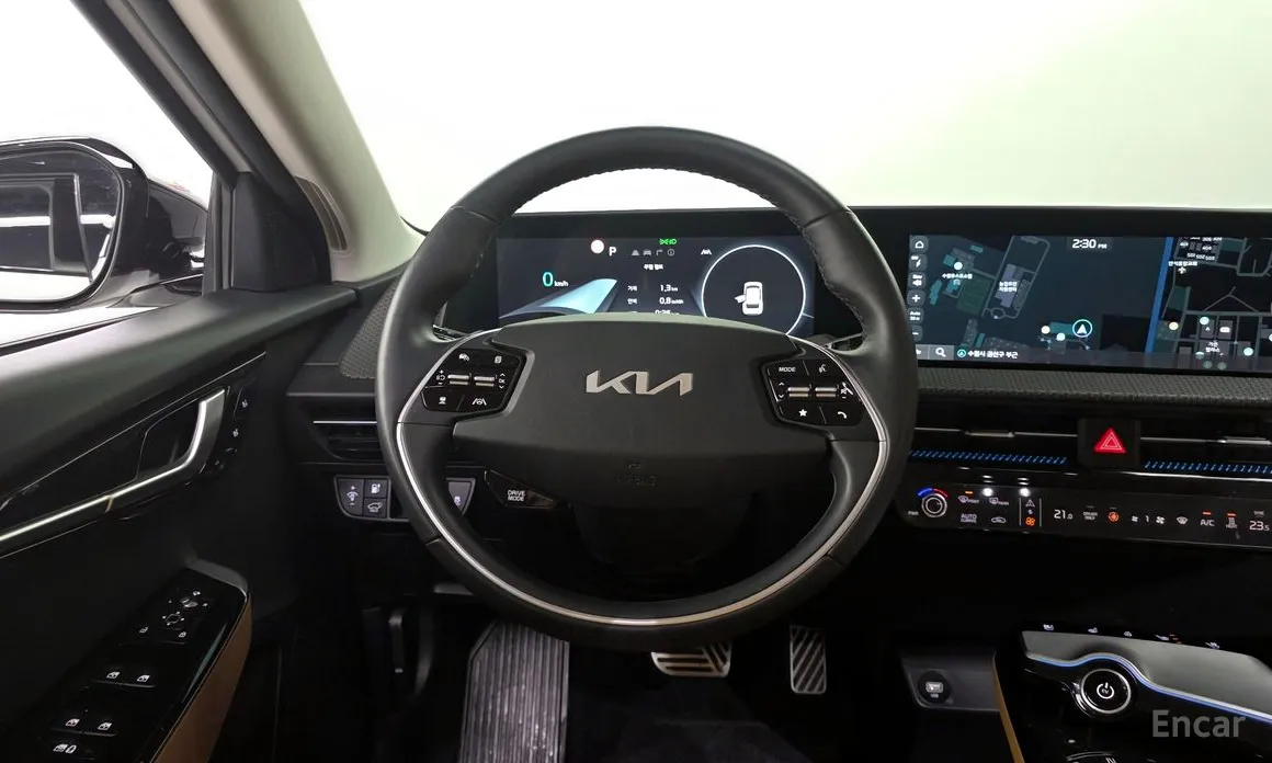 Фото 13 - Kia EV6