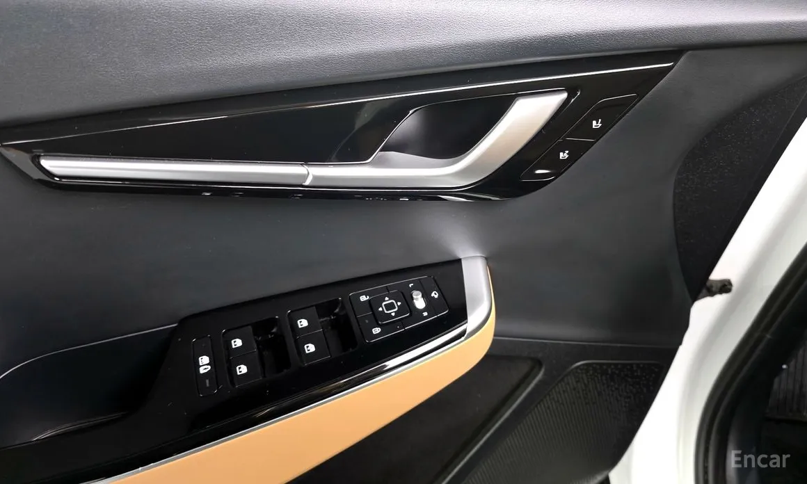 Фото 18 - Kia EV6