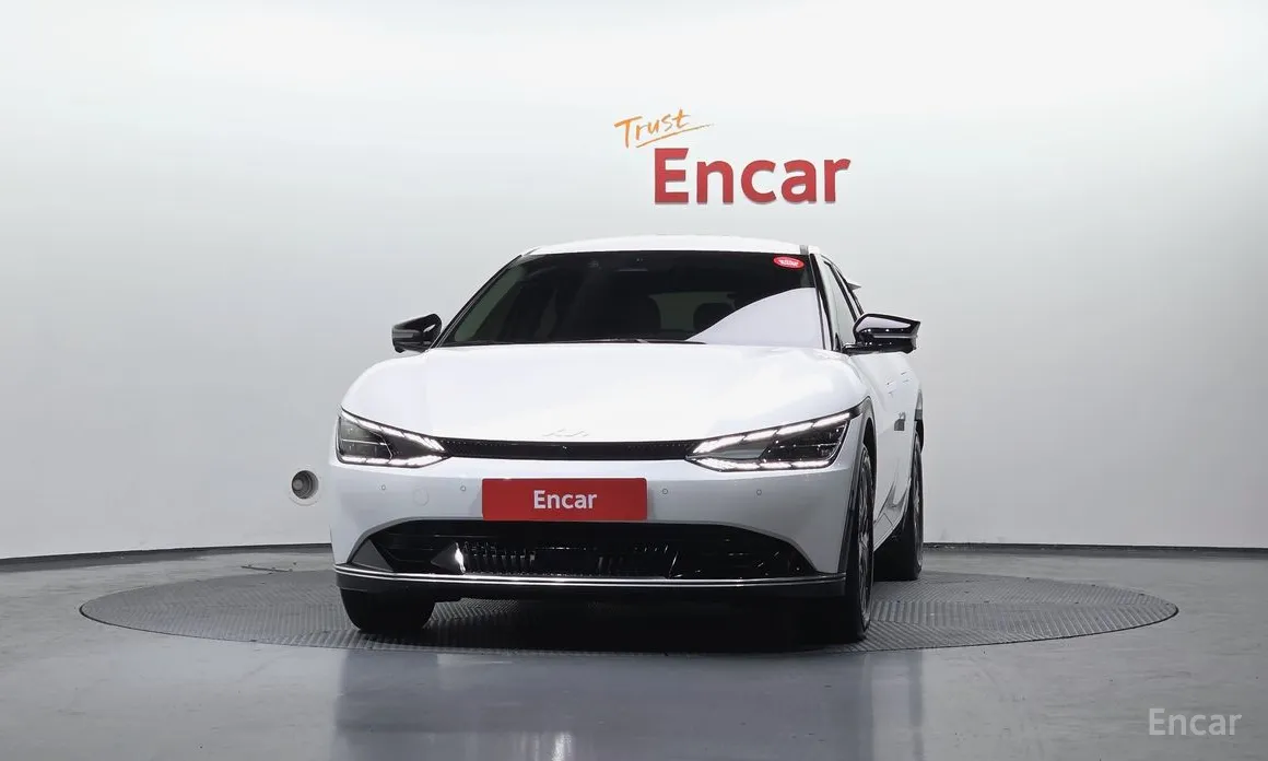 Фото 3 - Kia EV6