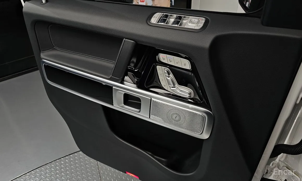 Фото 14 - Mercedes-Benz G-Class